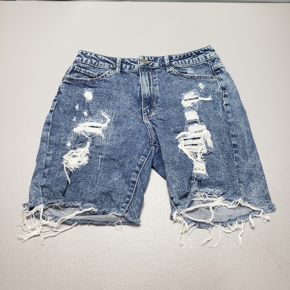 No Boundaries Pants - no boundaries mid rise distressed ripped raw hem denim jean shorts size 11